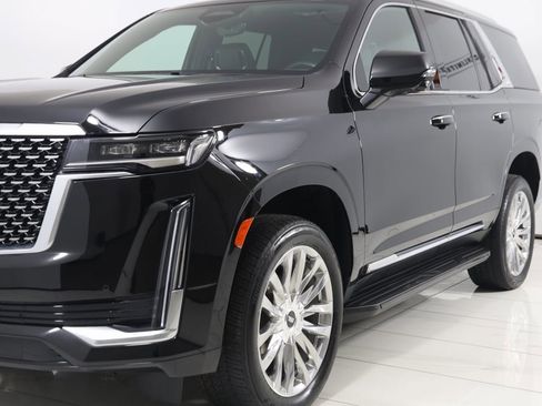 Used 2023 Cadillac Escalade Premium Luxury image 61