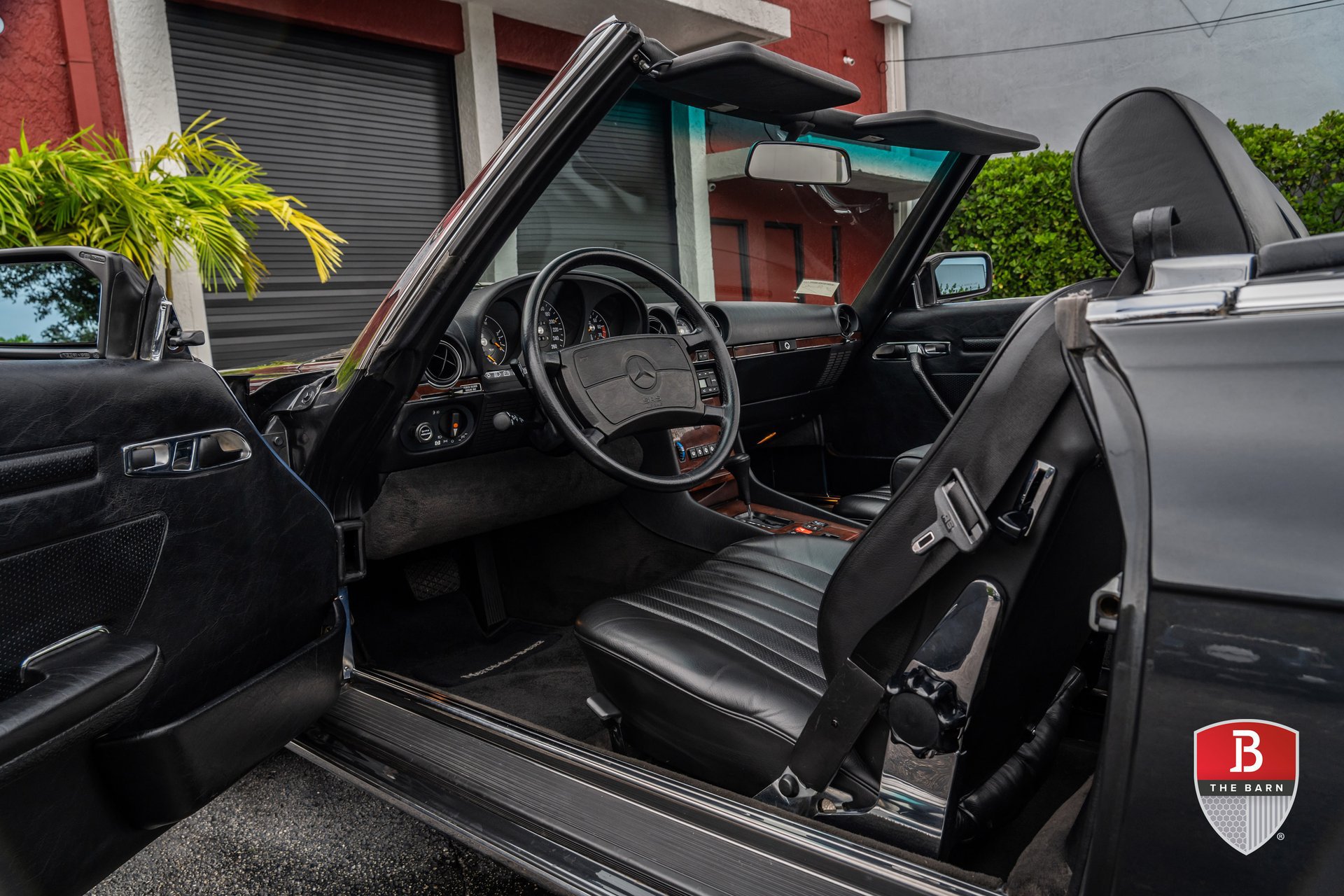 Used 1989 Mercedes-Benz 560 SL image 29