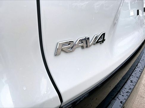 Used 2023 Toyota RAV4 SE AWD/4WD image 31