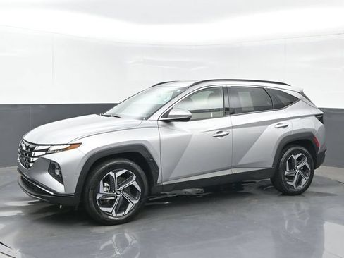 Used 2024 Hyundai Tucson Limited AWD/4WD image 2