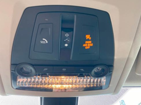 Used 2014 BMW 528i xDrive 528i xDrive AWD 4dr Sedan image 36