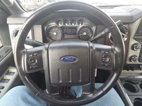 Used 2014 Ford F350 Lariat w/ Lariat Ultimate Package image 44