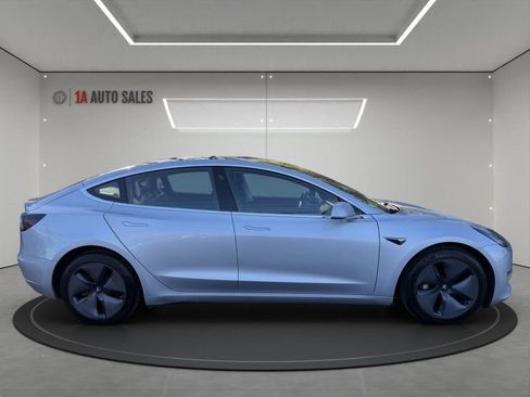 Used 2018 Tesla Model 3 Long Range AWD/4WD image 6