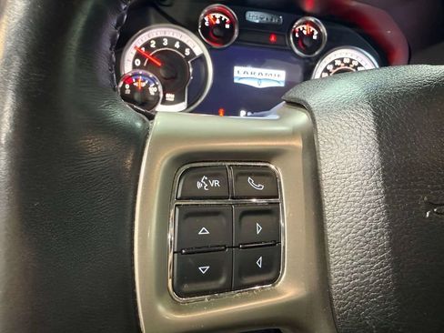 Used 2017 RAM 1500 Laramie AWD/4WD image 24