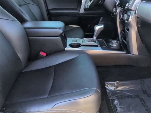 Used 2022 Toyota 4Runner TRD Sport image 21