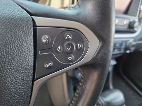 Used 2017 Chevrolet Colorado Z71 AWD/4WD image 35