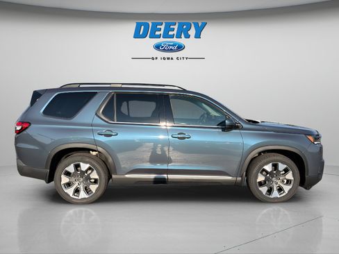 Used 2026 Honda Pilot Touring image 13