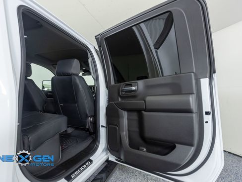 Used 2025 Chevrolet Silverado 2500 Custom w/ Custom Value Package AWD/4WD image 33