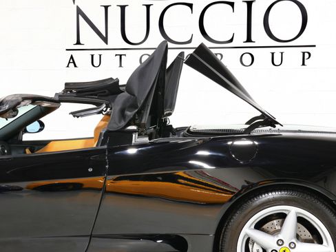Used 2001 Ferrari 360 Spider image 16