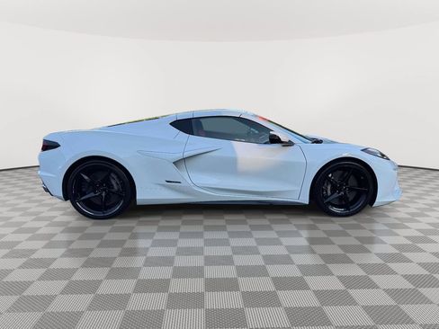 Used 2025 Chevrolet Corvette E-Ray AWD/4WD image 8