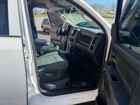 Used 2019 RAM 1500 Express w/ Express Value Package image 12