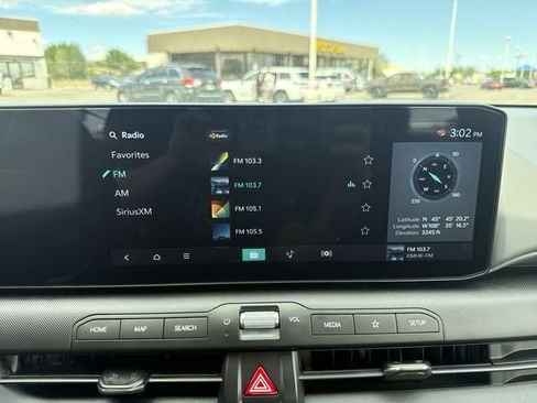 Used 2025 Kia K4 FWD image 16