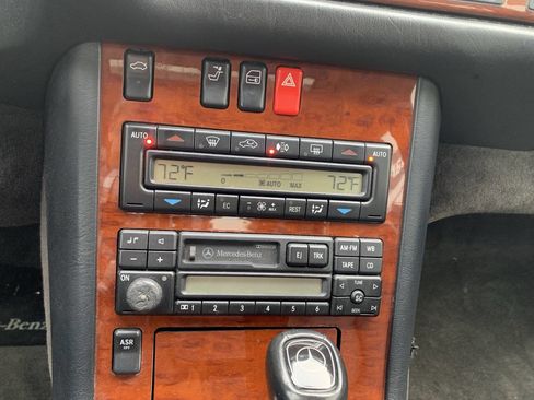 Used 1999 Mercedes-Benz S 320 S 320 LWB 4dr Sedan image 36