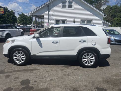 Used 2014 Kia Sorento EX w/ EX V6 Touring Package AWD/4WD image 10