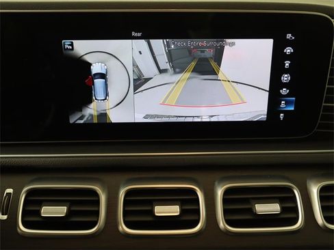 Used 2022 Mercedes-Benz GLE 350 4MATIC image 18