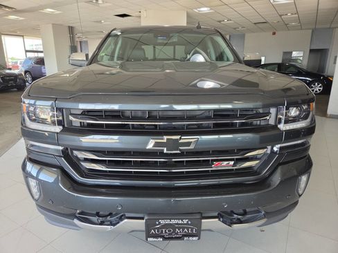 Used 2017 Chevrolet Silverado 1500 LTZ Z71 w/ LTZ Plus Package AWD/4WD image 2