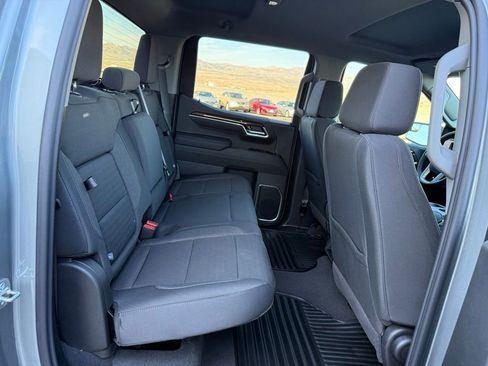 New 2026 GMC Sierra 1500 Elevation image 14