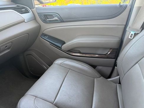 Used 2015 GMC Yukon SLT RWD image 17