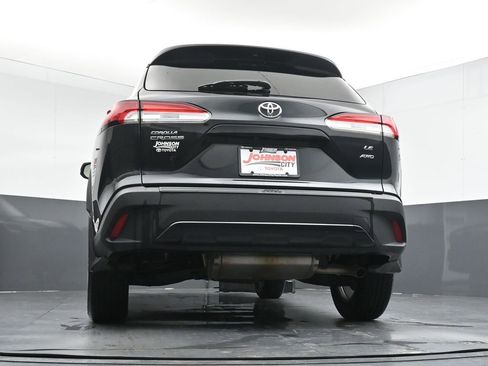 Used 2024 Toyota Corolla Cross LE image 37