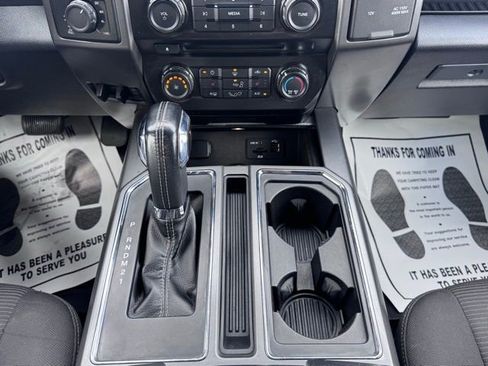 Used 2015 Ford F150 XLT w/ Equipment Group 302A Luxury image 17