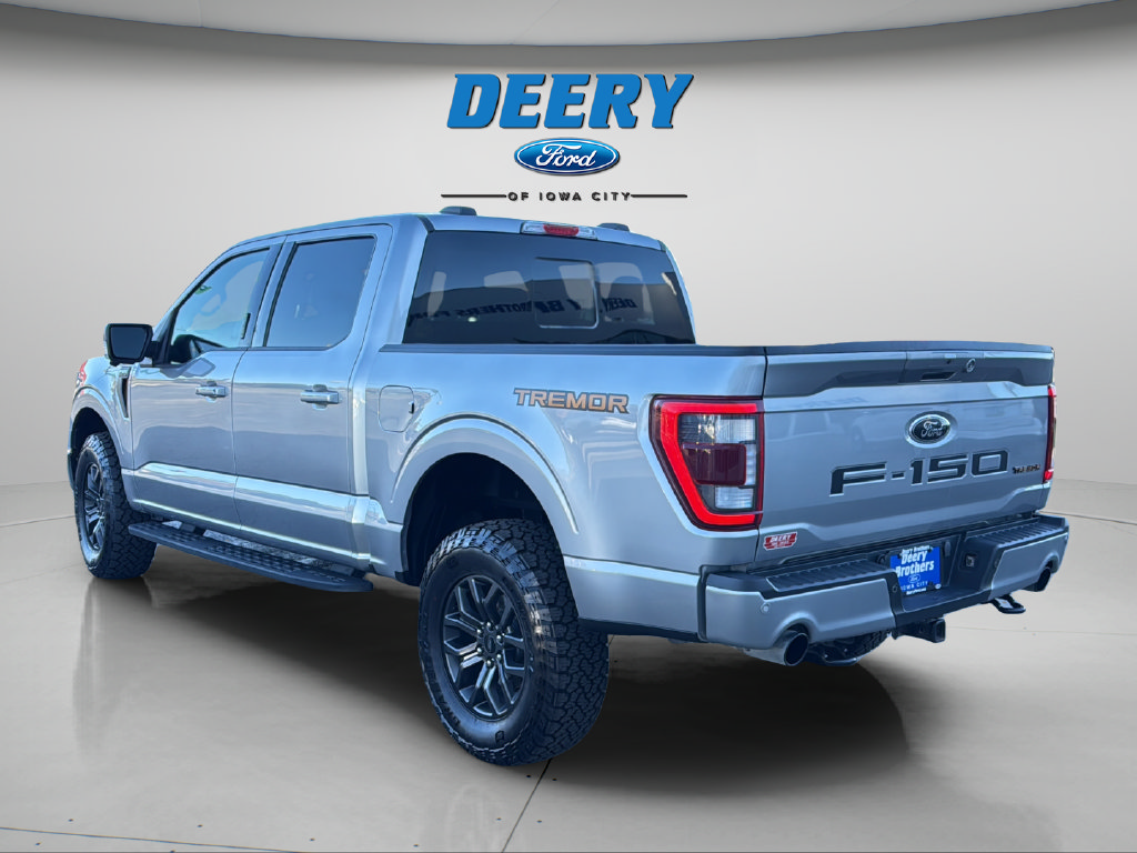 Used 2016 Ford F150 XLT w/ Equipment Group 302A Luxury AWD/4WD image 7