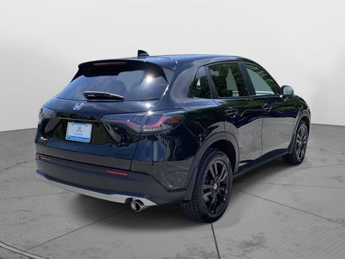 Certified 2026 Honda HR-V Sport image 3