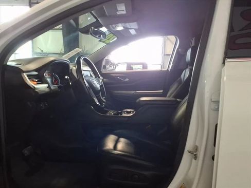Used 2020 GMC Acadia SLT AWD/4WD image 19