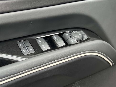 Certified 2024 Cadillac Escalade Premium Luxury w/ Performance Package image 18