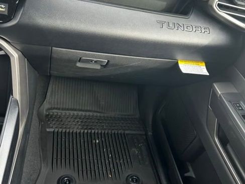 Used 2025 Toyota Tundra SR5 w/ SR5 Convenience Package image 4