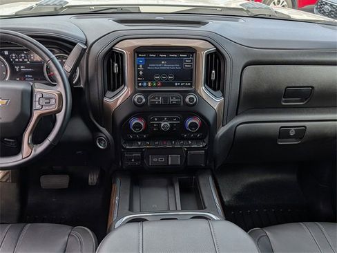 Used 2023 Chevrolet Silverado 3500 High Country image 21