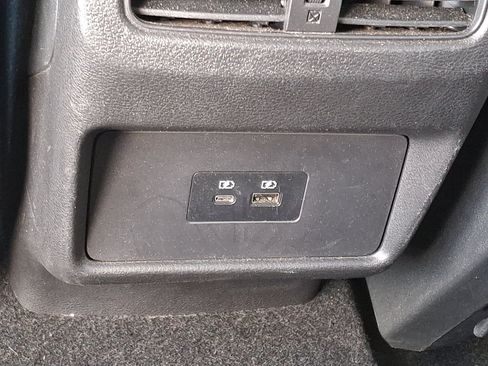 Used 2021 Nissan Rogue SV AWD/4WD image 11