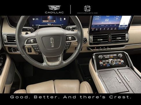 Used 2022 Lincoln Navigator Reserve AWD/4WD image 11