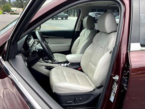 Used 2022 Kia Telluride EX w/ EX Premium Package image 7