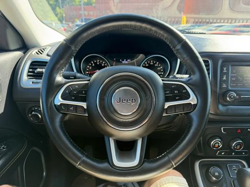 Used 2017 Jeep Compass Sport w/ Cold Weather Group AWD/4WD image 13