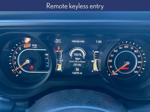 Used 2025 Jeep Wrangler Rubicon image 10