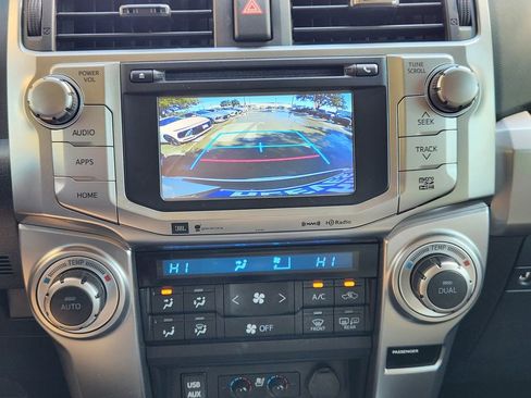 Used 2018 Toyota 4Runner Limited image 15