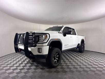 Used 2020 GMC Sierra 2500 AT4 w/ AT4 Preferred Package
