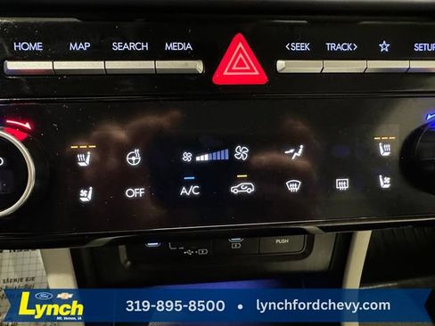 Used 2025 Hyundai Tucson Limited AWD/4WD image 15