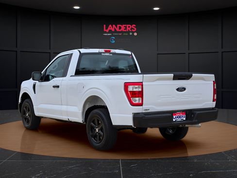 Used 2022 Ford F150 XL RWD image 2