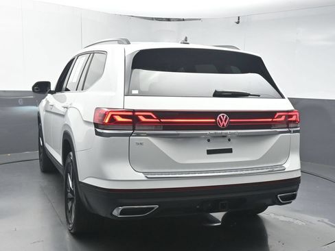 Used 2024 Volkswagen Atlas SE FWD image 6