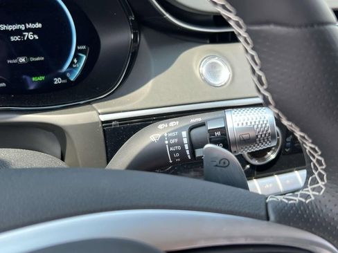 New 2025 Genesis Electrified GV70 Advanced w/ Prestige Package image 25