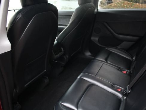 Used 2021 Tesla Model Y Performance image 20