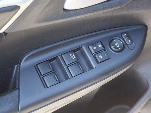 Used 2018 Honda Fit EX image 26