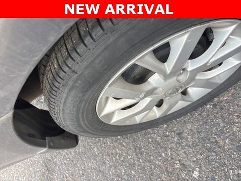 Used 2018 Nissan Versa SV w/ SV Special Edition image 10