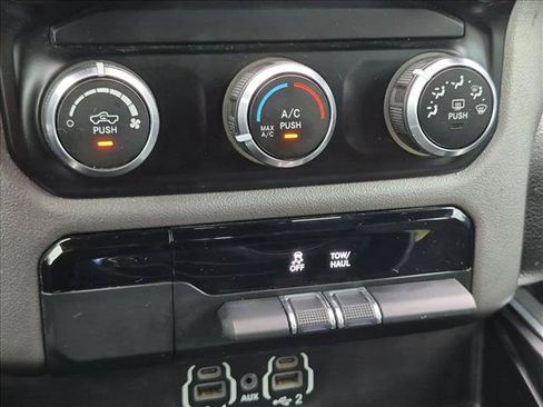 Used 2020 RAM 1500 Lone Star RWD image 14