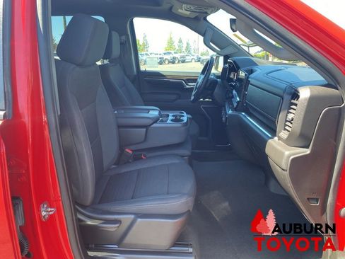 Used 2023 Chevrolet Silverado 1500 LT w/ Convenience Package II AWD/4WD image 15