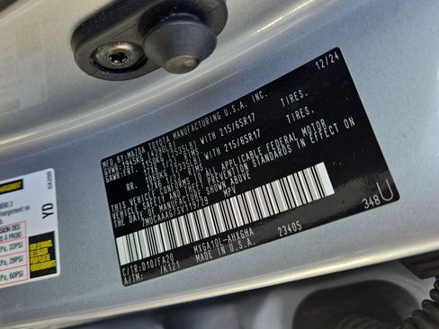 Used 2025 Toyota Corolla Cross LE FWD image 35