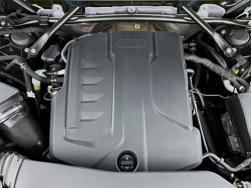 New 2025 Audi Q5 Premium Plus image 28