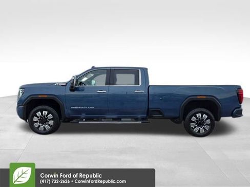 Used 2024 GMC Sierra 2500 Denali w/ Denali Reserve Package AWD/4WD image 10