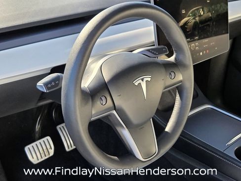 Used 2022 Tesla Model Y Performance AWD/4WD image 23